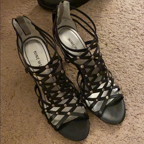 NINE WEST HEELS - Size 6 - Picture 1 of 8